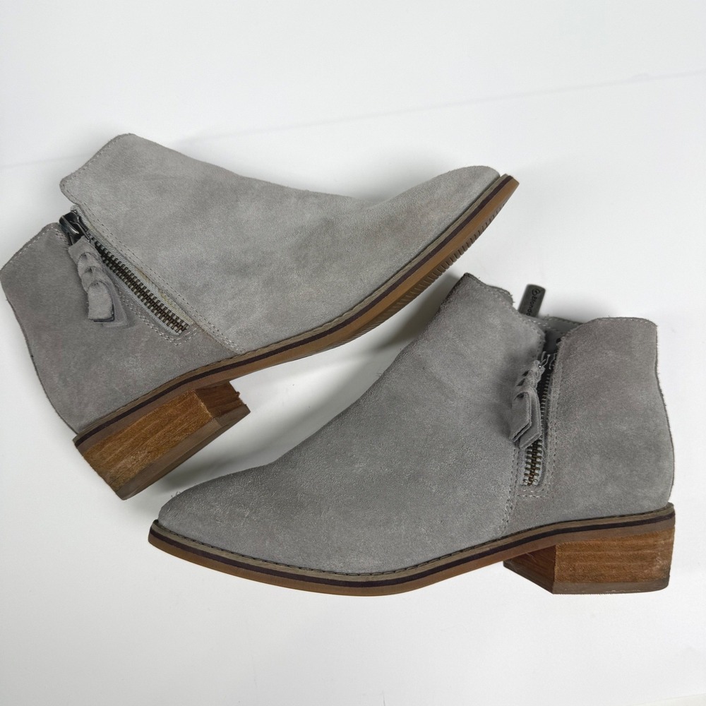Blondo Waterproof Grey Suede Ankle Boots Side Zip Tassel Womens Sz 6.5 M Booties